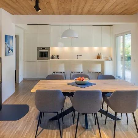 Apartament Panoramahirsch *